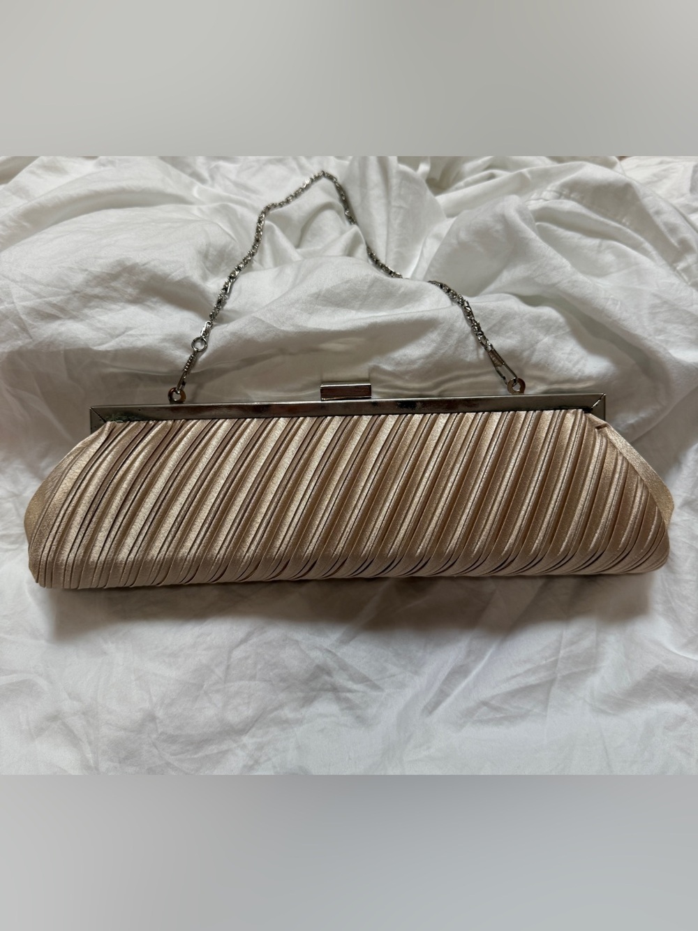 Women’s Bijoux Terner Vintage Cream and Silver Clutch Purse